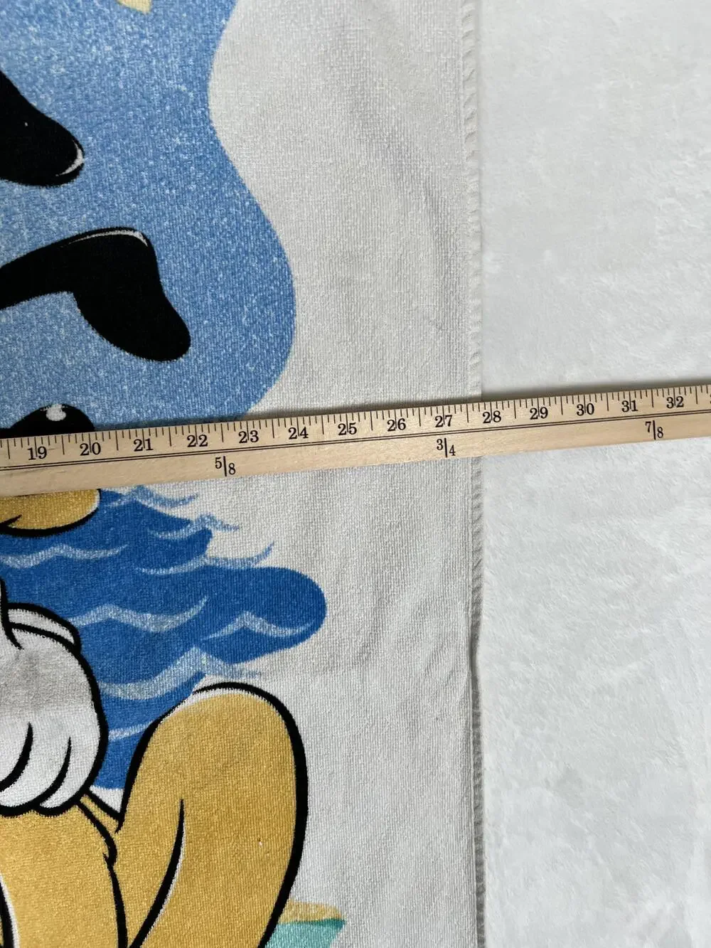 Vintage Disney Mickey Pluto Beach Pals Beach Towel 28x53 90s